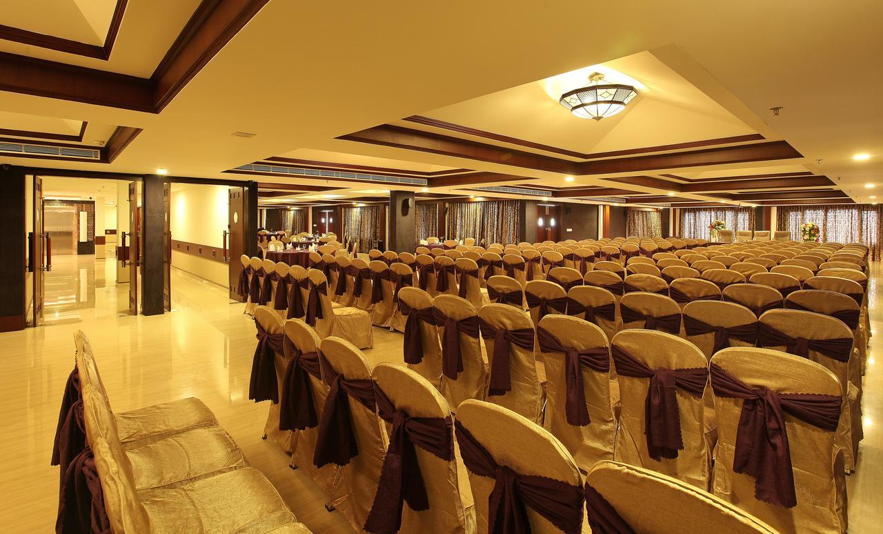 Lake Palace Trivandrum Vettutura Extérieur photo