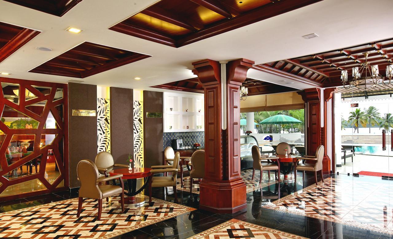Lake Palace Trivandrum Vettutura Extérieur photo